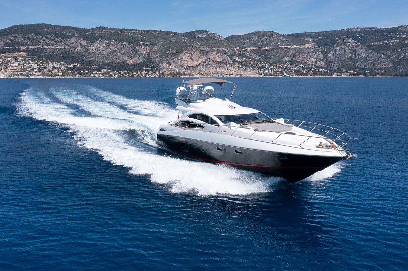 SUNSEEKER PREDATOR 74